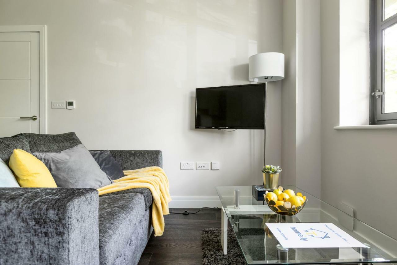 Homely - Watford Premier Apartments Esterno foto
