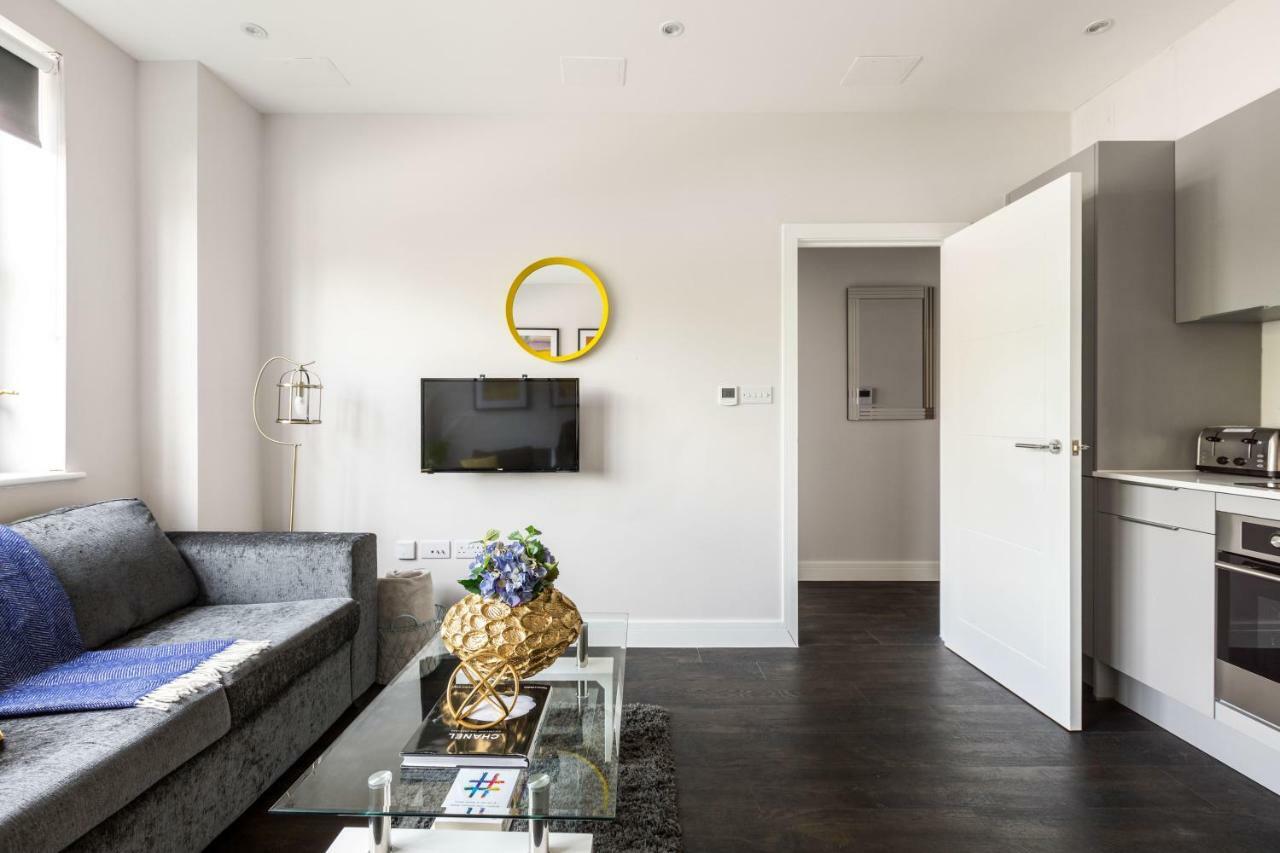 Homely - Watford Premier Apartments Esterno foto