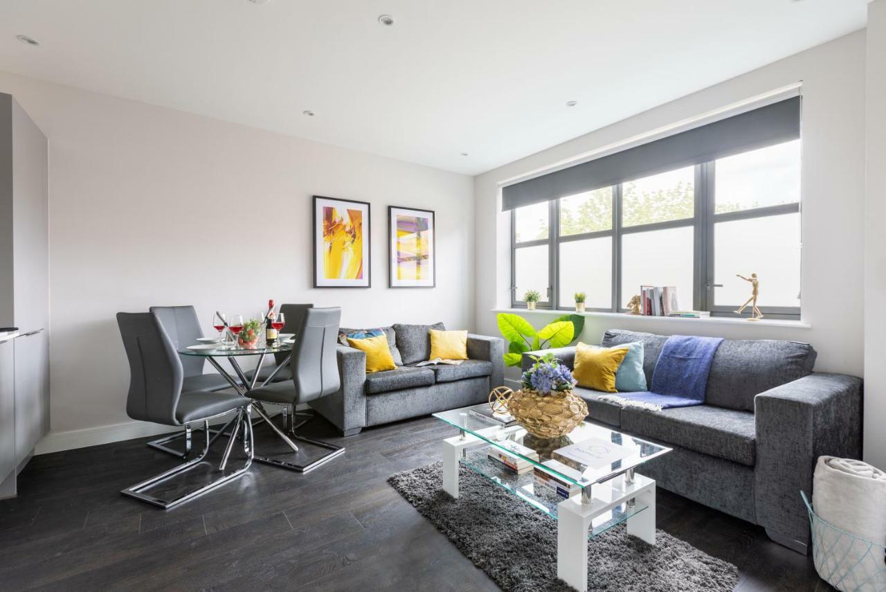 Homely - Watford Premier Apartments Esterno foto